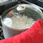 How to make popcorn on the Stovetop